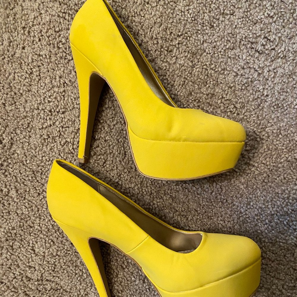 Yellow Charlotte Russe Heels
